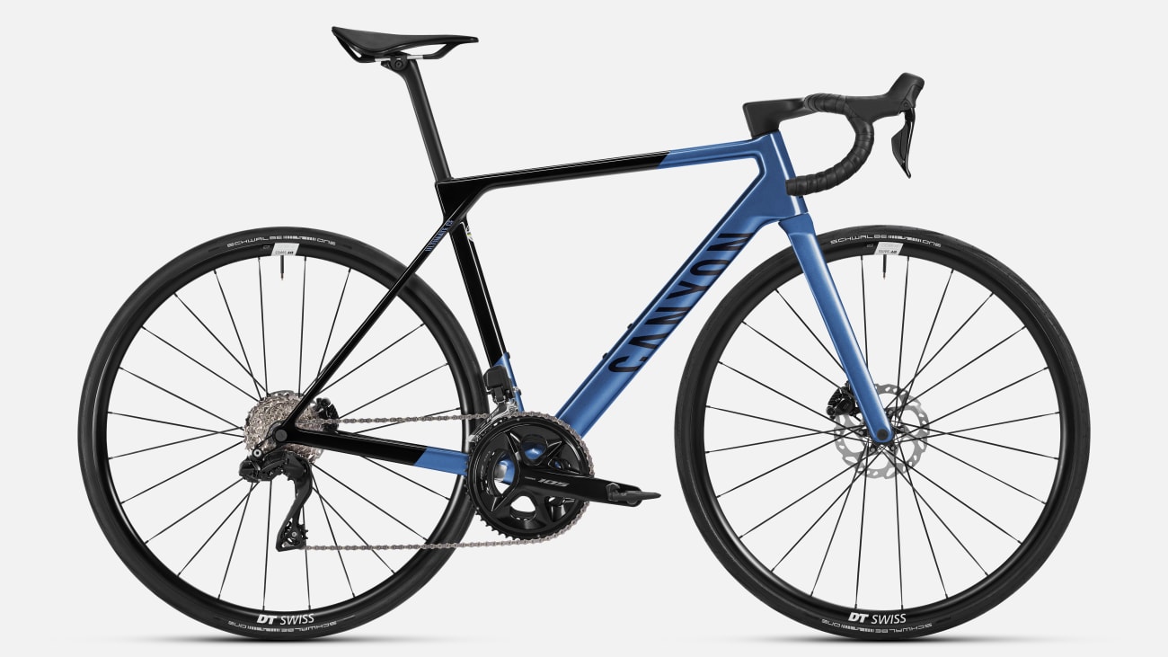 Canyon Ultimate CF 7 Di2 Deep Polar