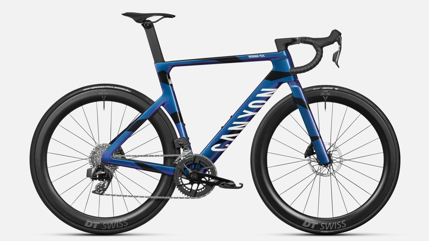Canyon Aeroad CF SLX 7 AXS Aokaze