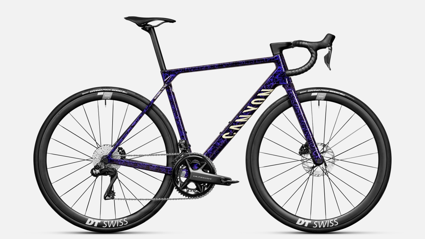 Canyon Ultimate CF SLX 8 Di2 Purple Punch