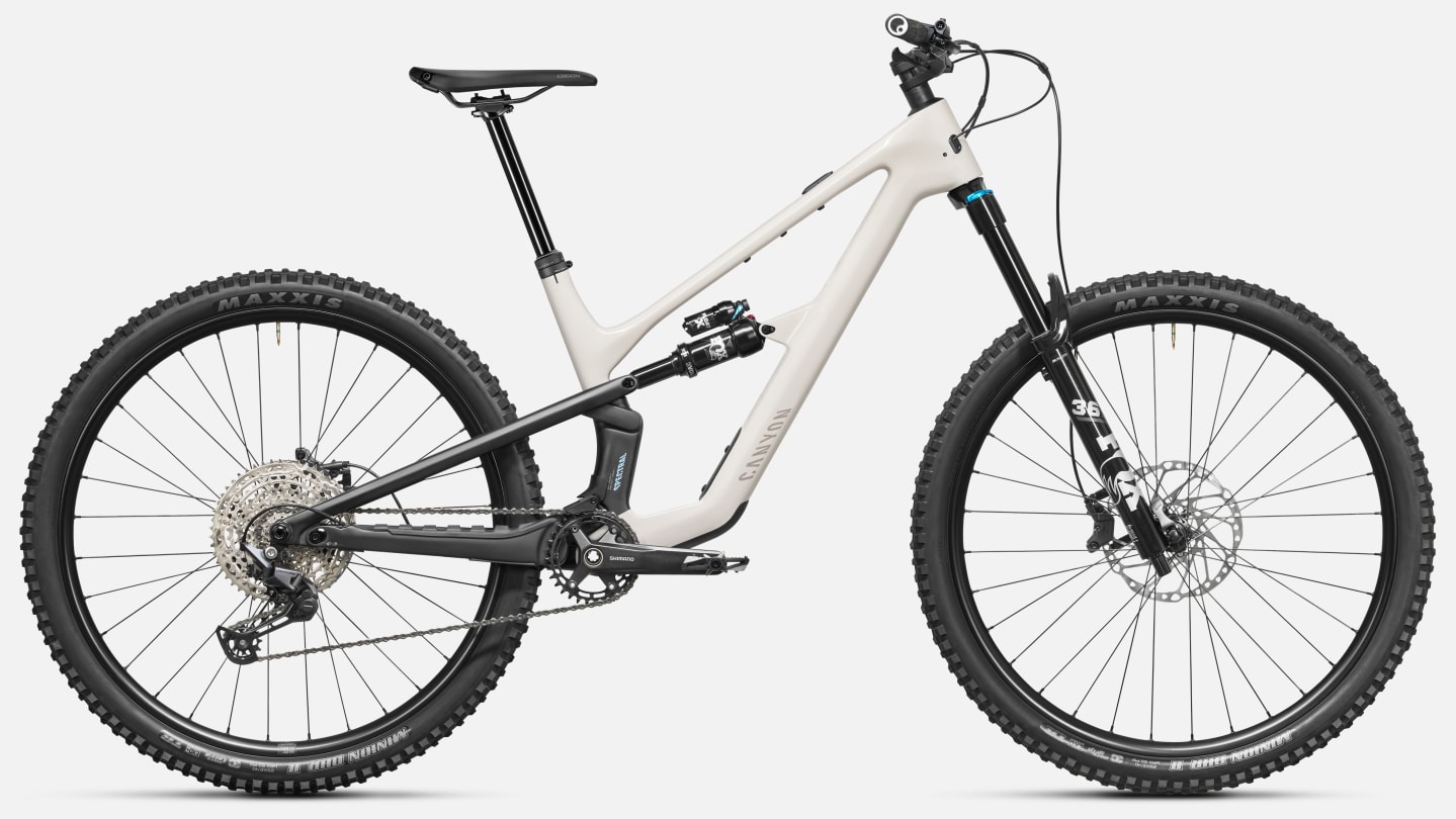 Canyon Spectral CF 7 Cream